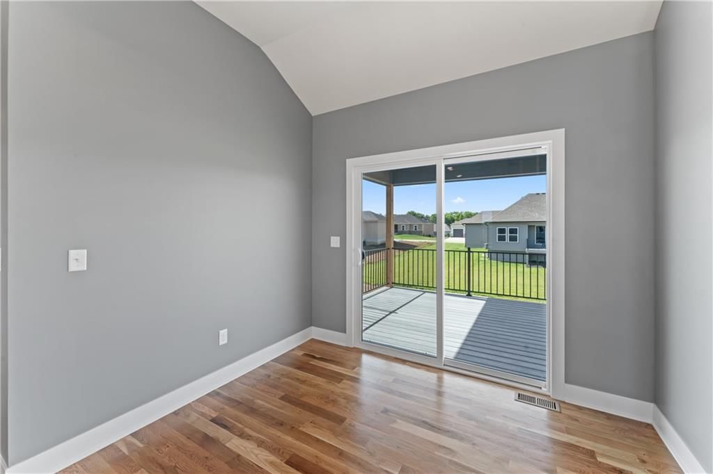 814 W Shawhan Parkway — photo 24