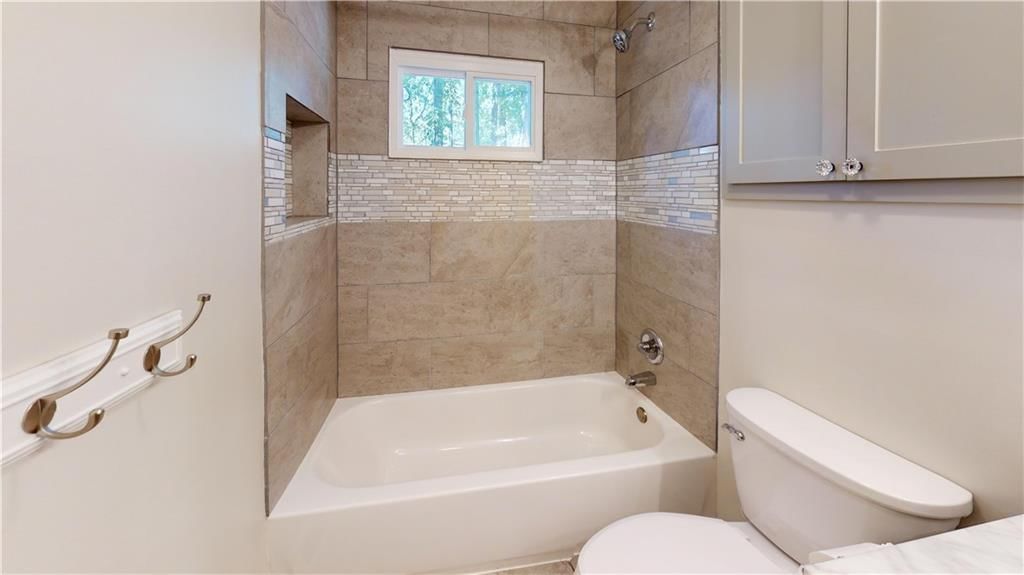 1020 S Adams Street — photo 25