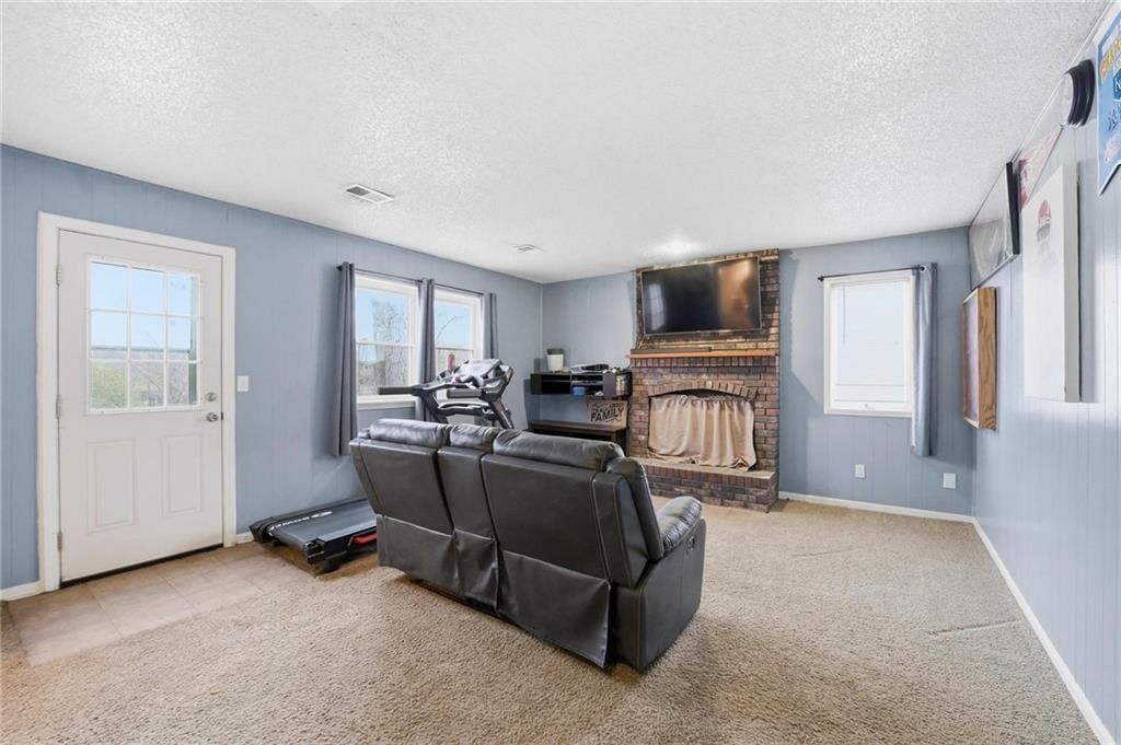 9201 W 48th Terrace — photo 5