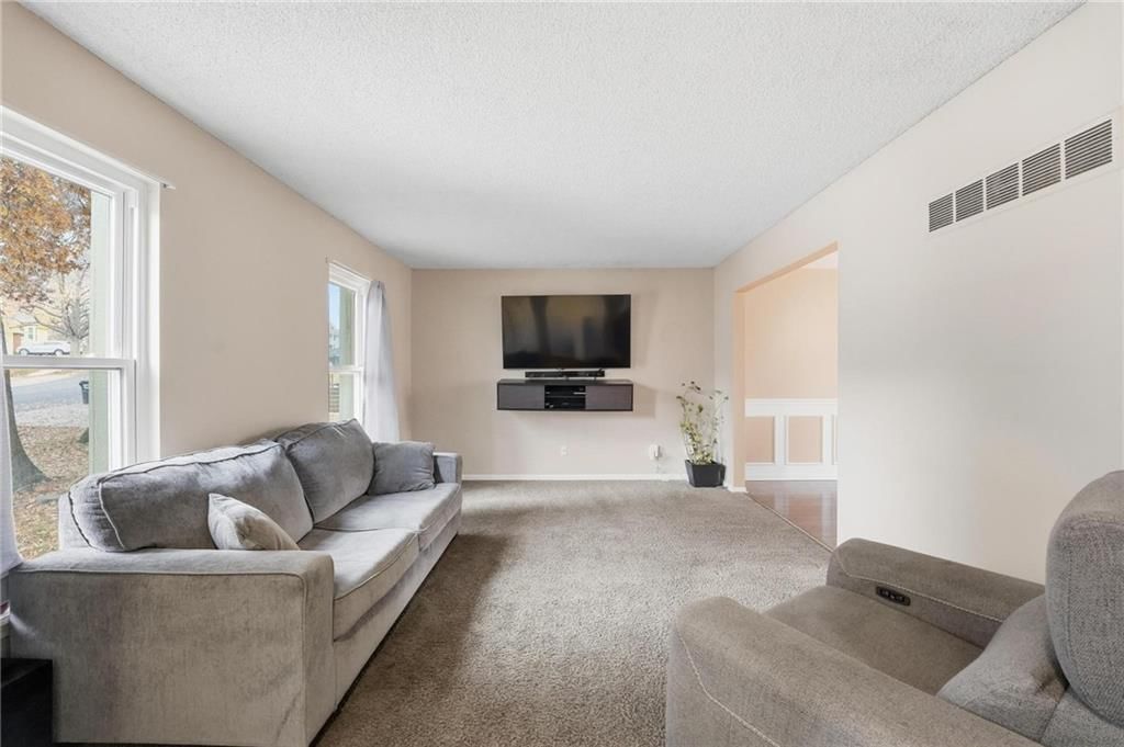 9201 W 48th Terrace — photo 7