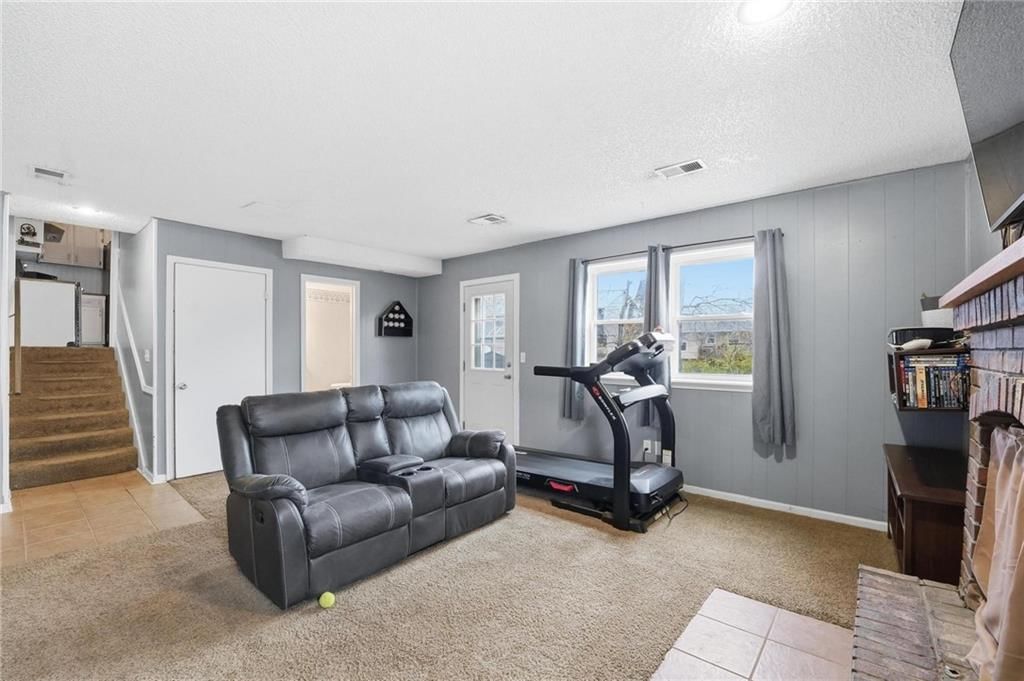 9201 W 48th Terrace — photo 14