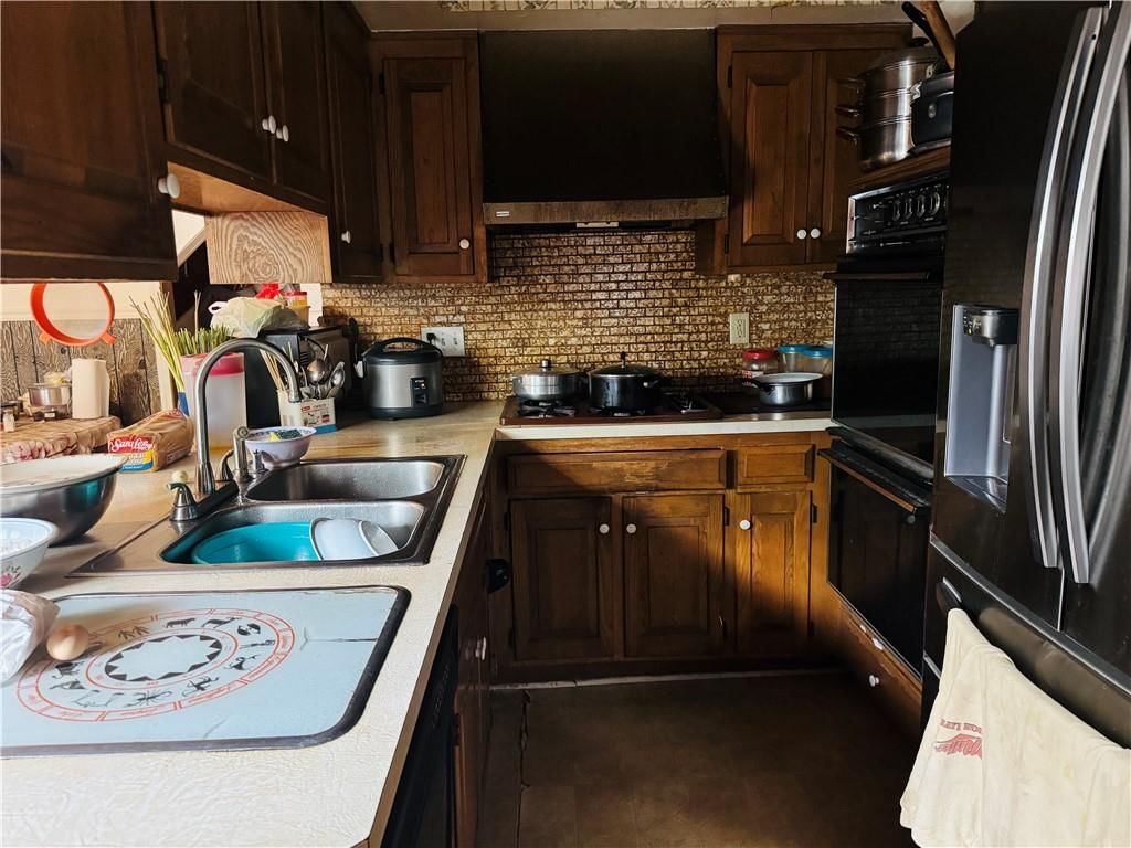 302 N Wheeling Avenue — photo 15