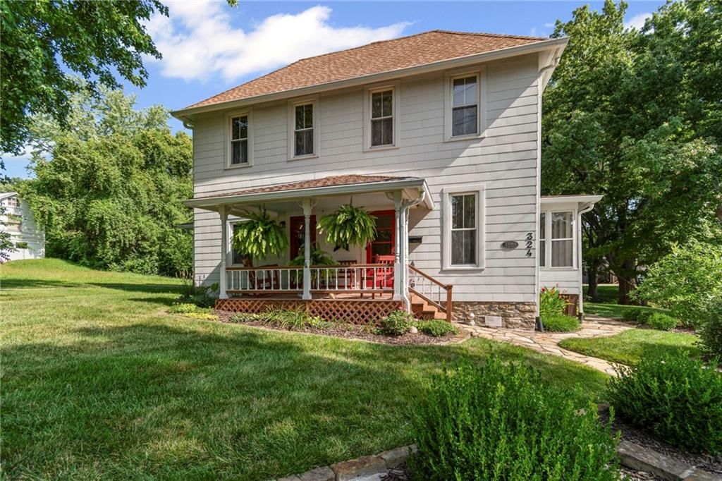 324 Harrison Street, Liberty, MO