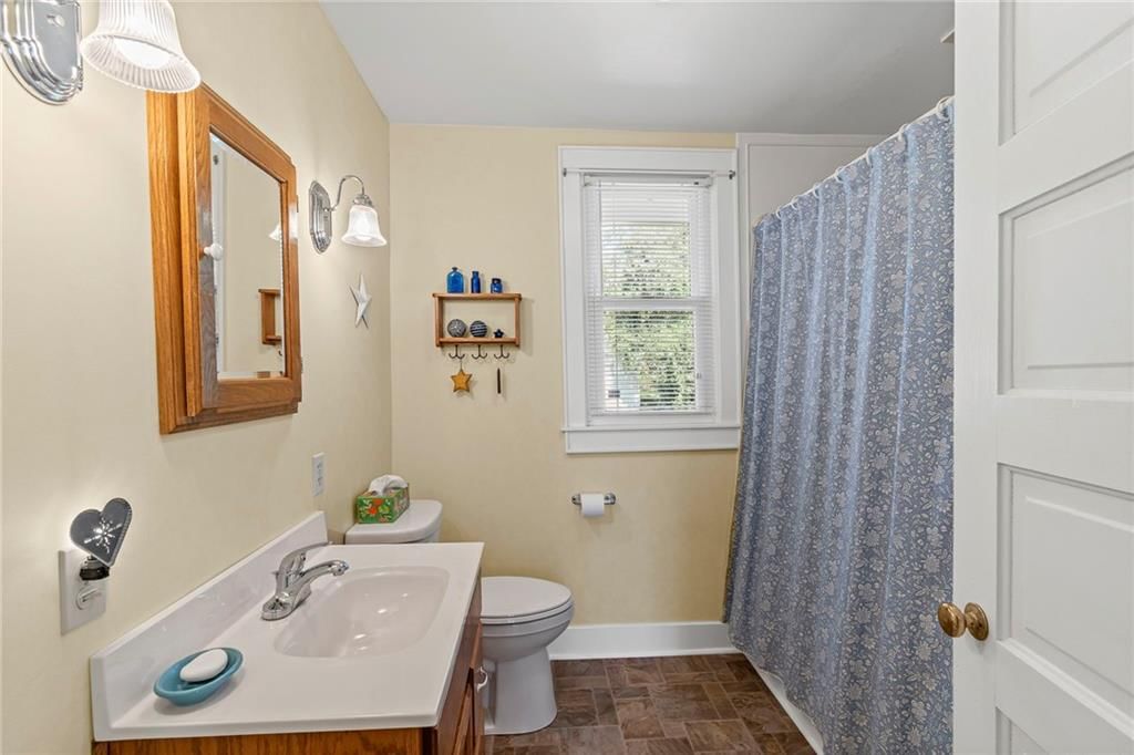 324 Harrison Street — photo 19