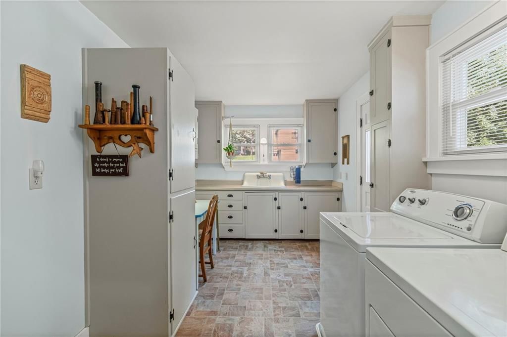 324 Harrison Street — photo 29