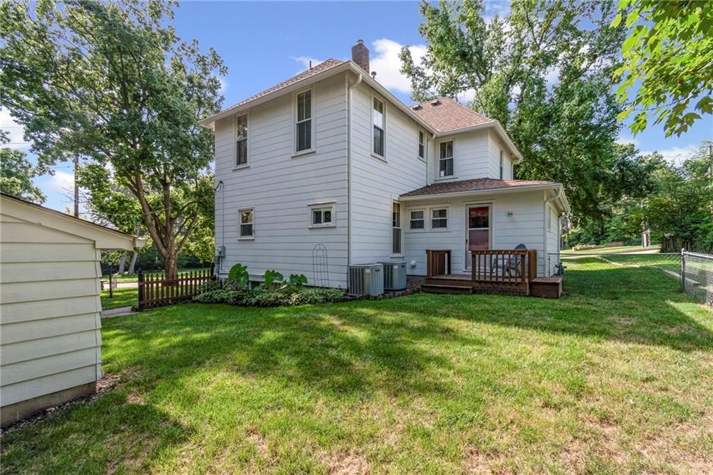 324 Harrison Street — photo 33