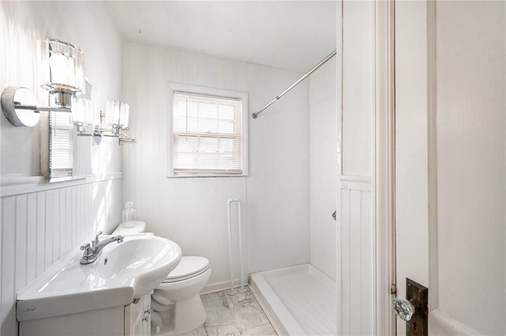 4325 NE 52nd Terrace — photo 10