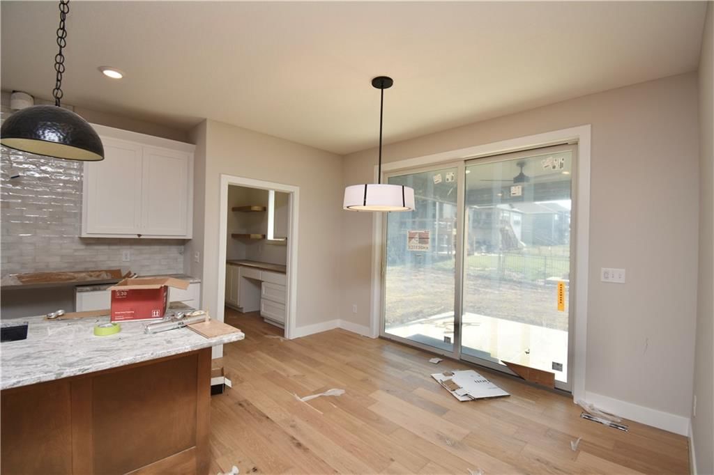 8007 NE 77th Street — photo 6