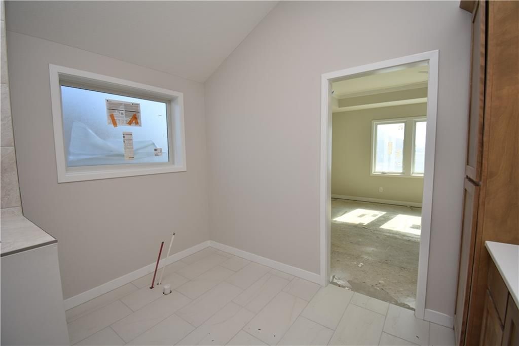 8007 NE 77th Street — photo 17