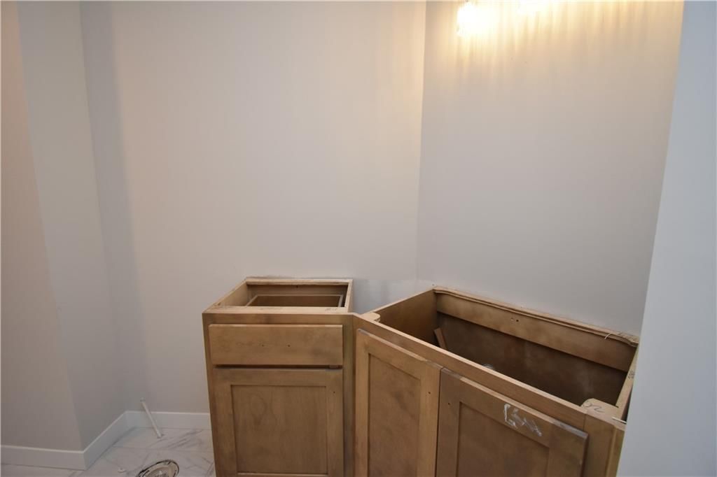 8007 NE 77th Street — photo 21