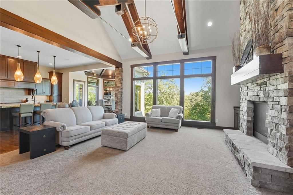 321 NW Nutall Drive — photo 9