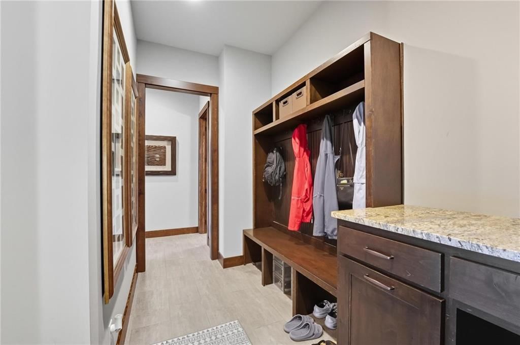 321 NW Nutall Drive — photo 22