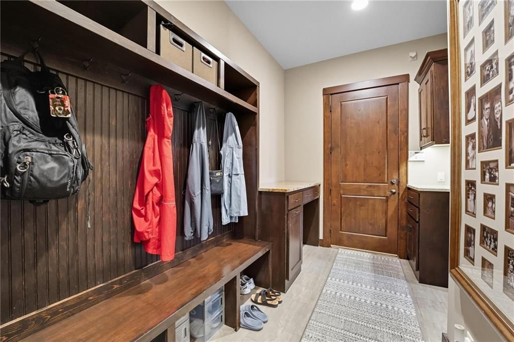 321 NW Nutall Drive — photo 23