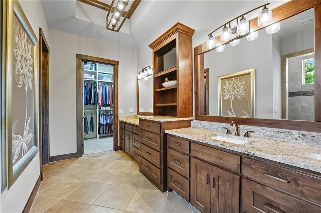 321 NW Nutall Drive — photo 28