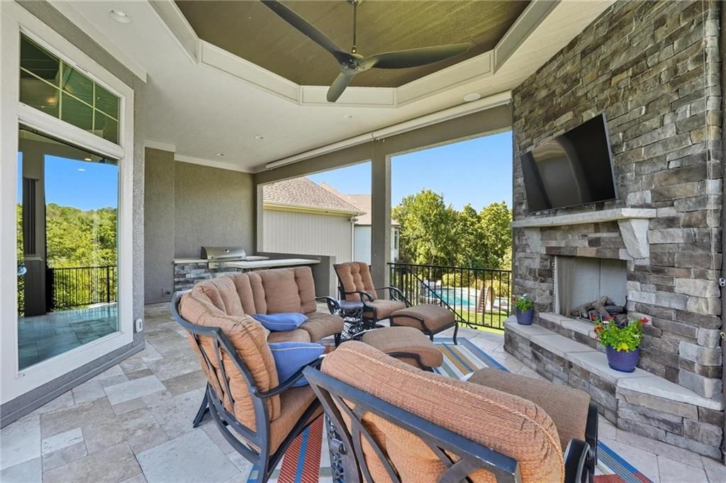 321 NW Nutall Drive — photo 75