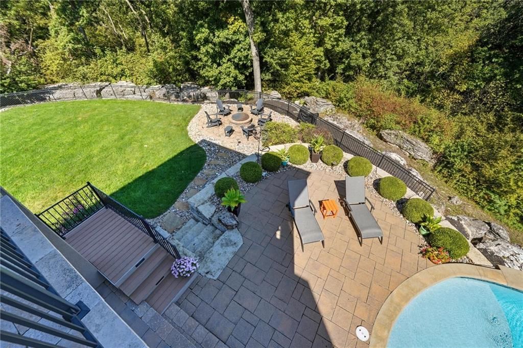 321 NW Nutall Drive — photo 77