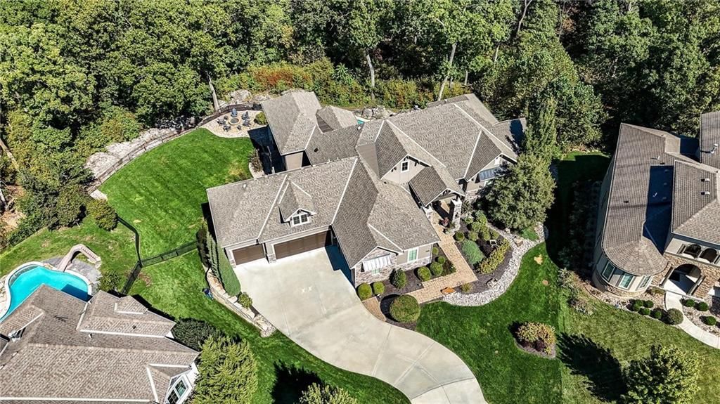321 NW Nutall Drive — photo 84