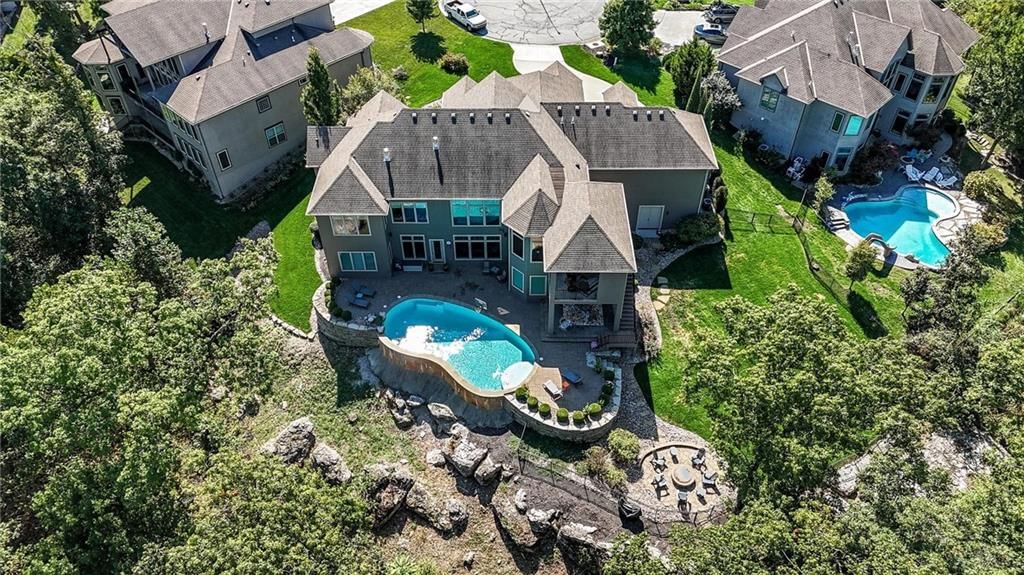 321 NW Nutall Drive — photo 86