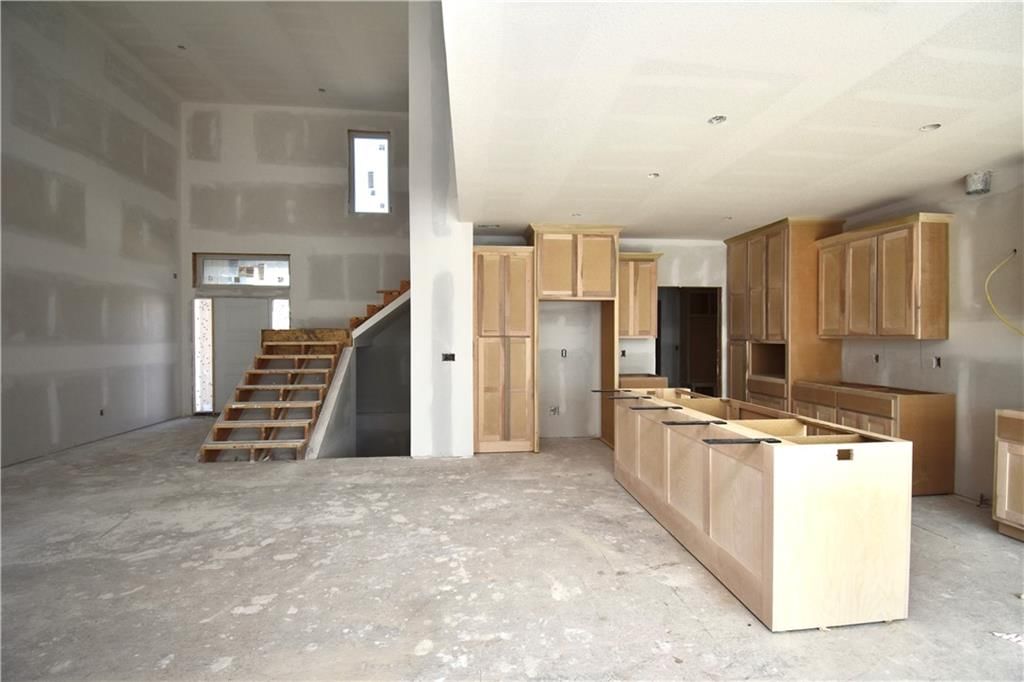 8003 NE 77th Street — photo 10