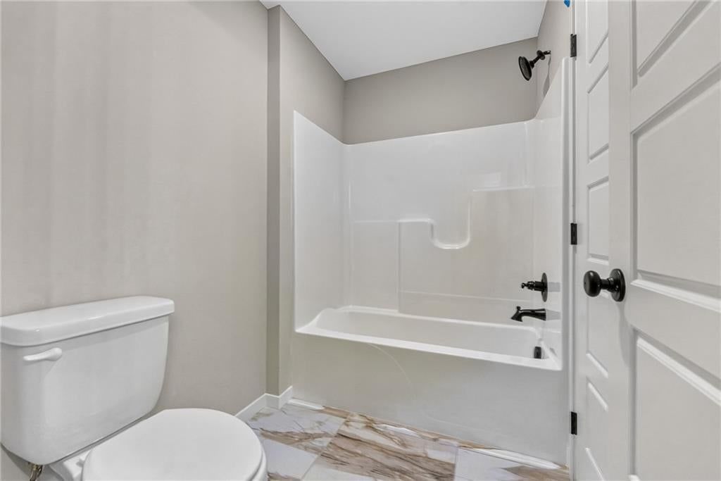8003 NE 77th Street — photo 40