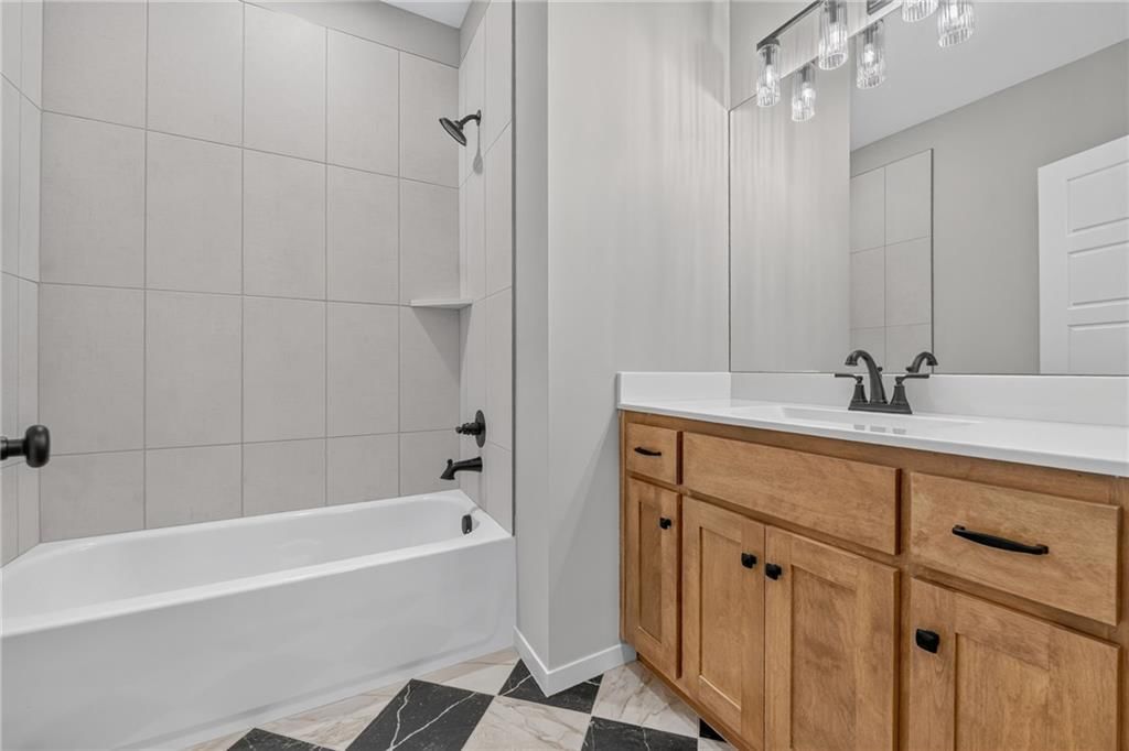 8003 NE 77th Street — photo 44
