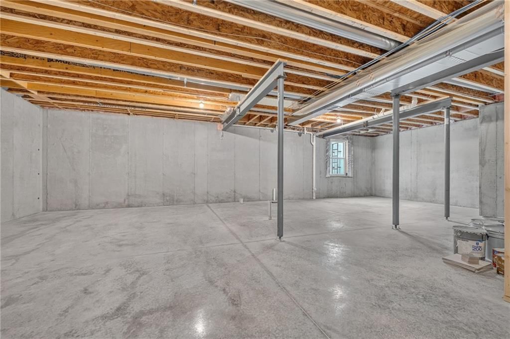 8003 NE 77th Street — photo 54