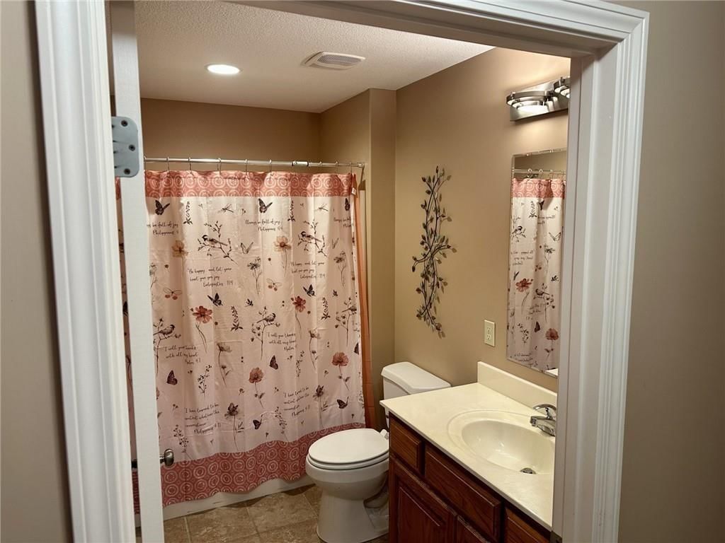 710 Hidden Meadows Court — photo 19