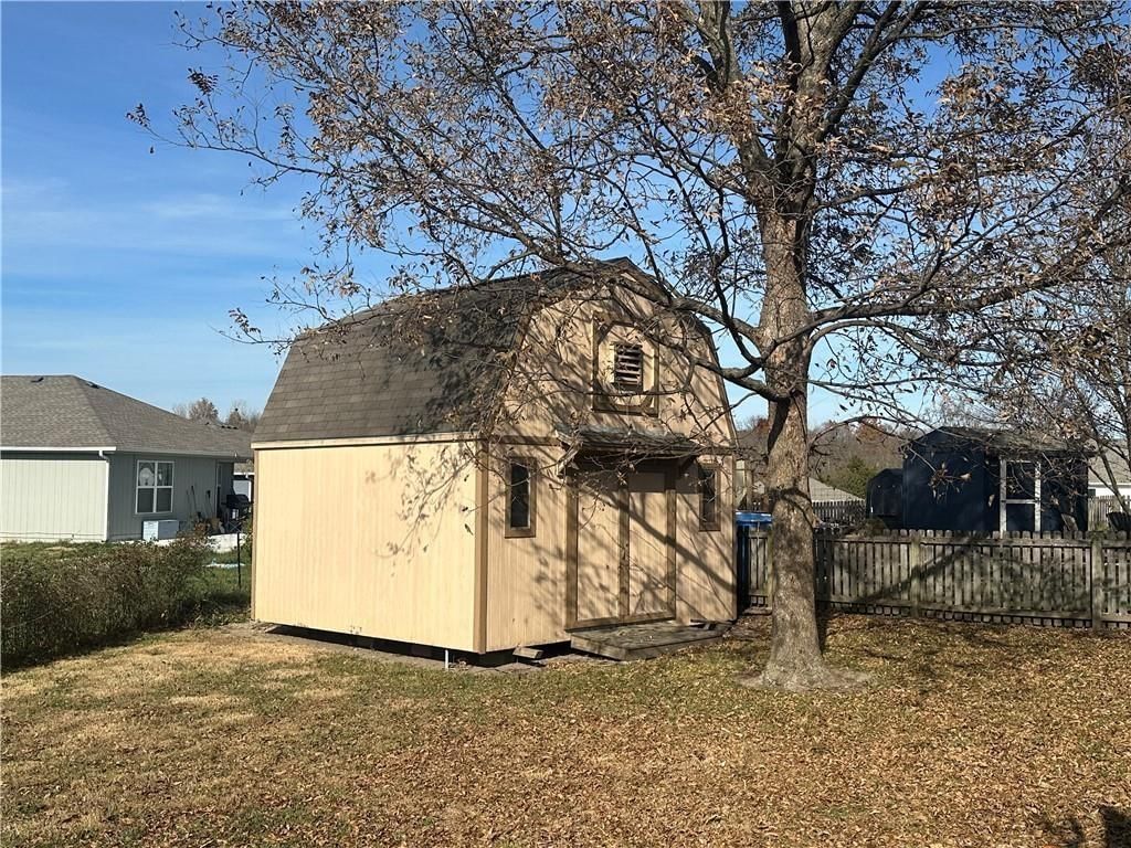 710 Hidden Meadows Court — photo 41