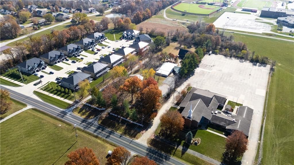 1604 E Hale Lake Road — photo 45