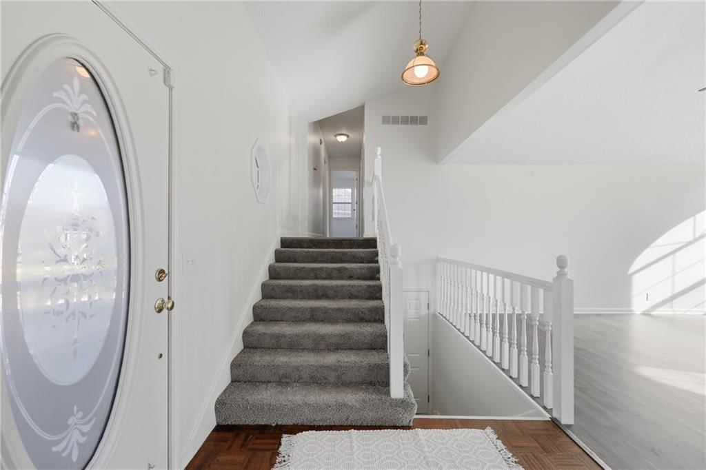 1325 NE Foxwood Drive — photo 10