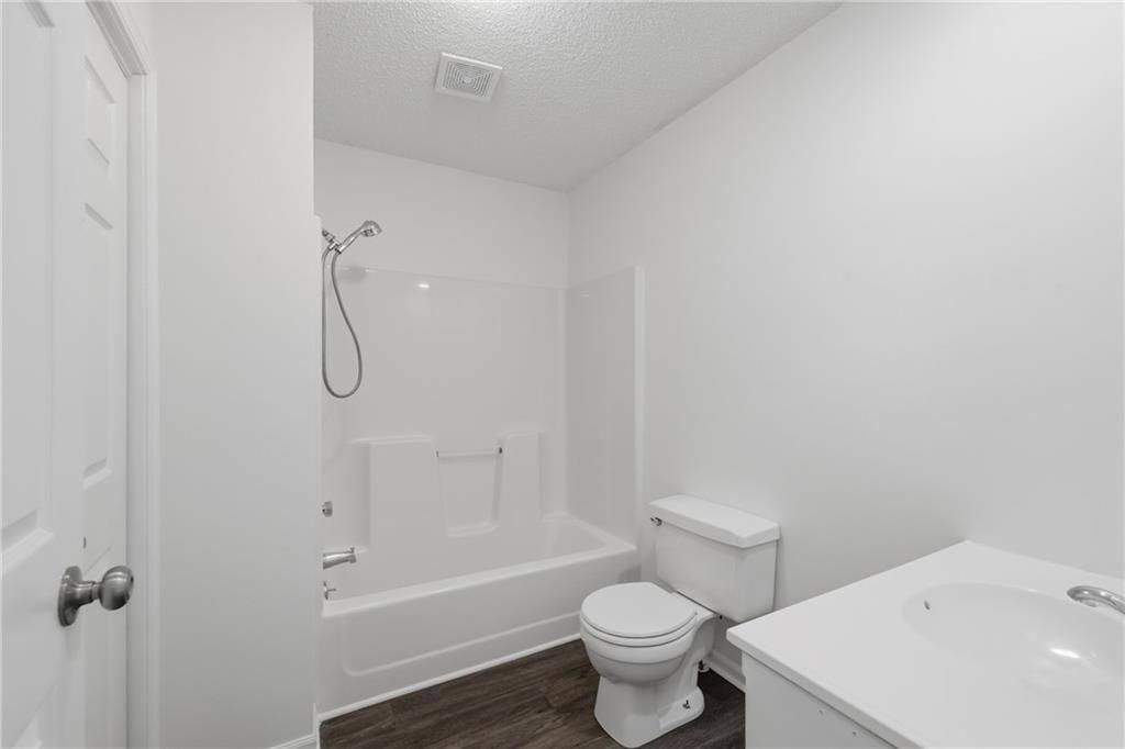 1325 NE Foxwood Drive — photo 11