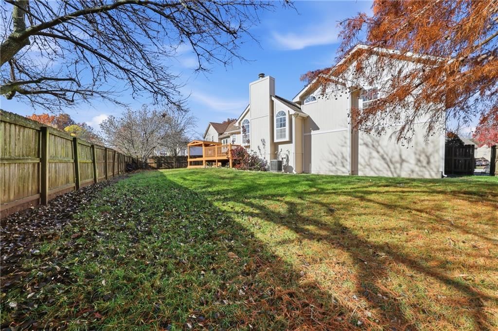 1325 NE Foxwood Drive — photo 29