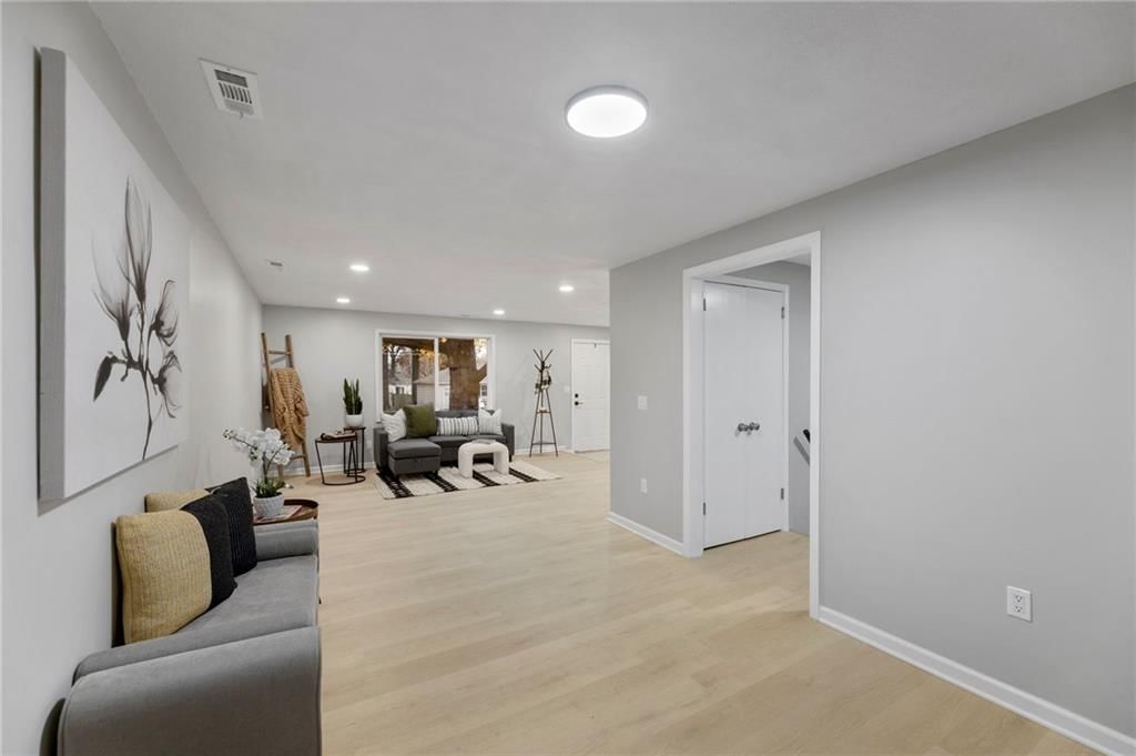 10206 W 88th Terrace — photo 8
