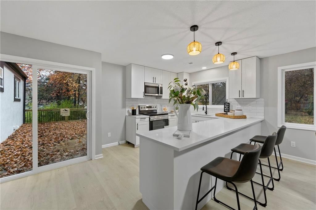 10206 W 88th Terrace — photo 12