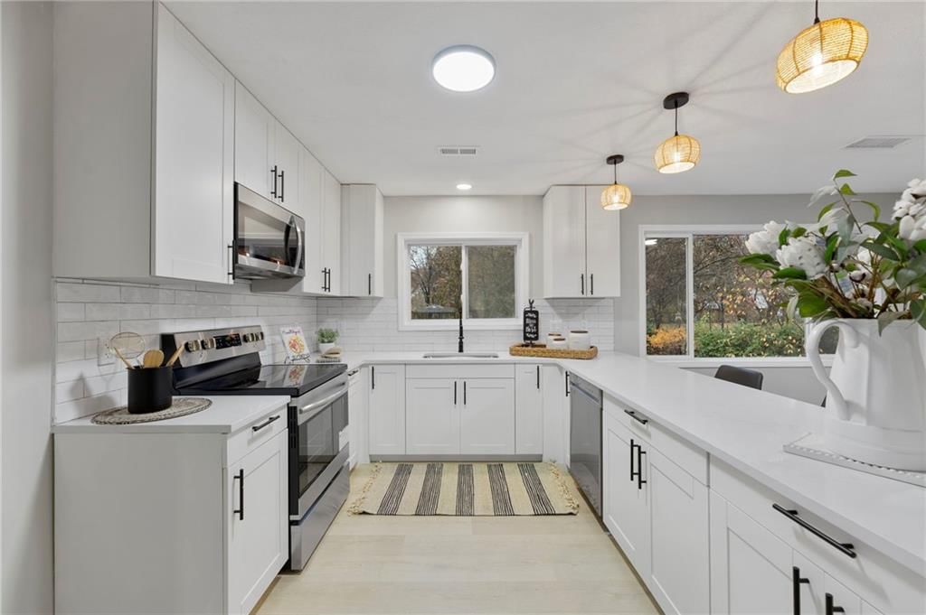 10206 W 88th Terrace — photo 14