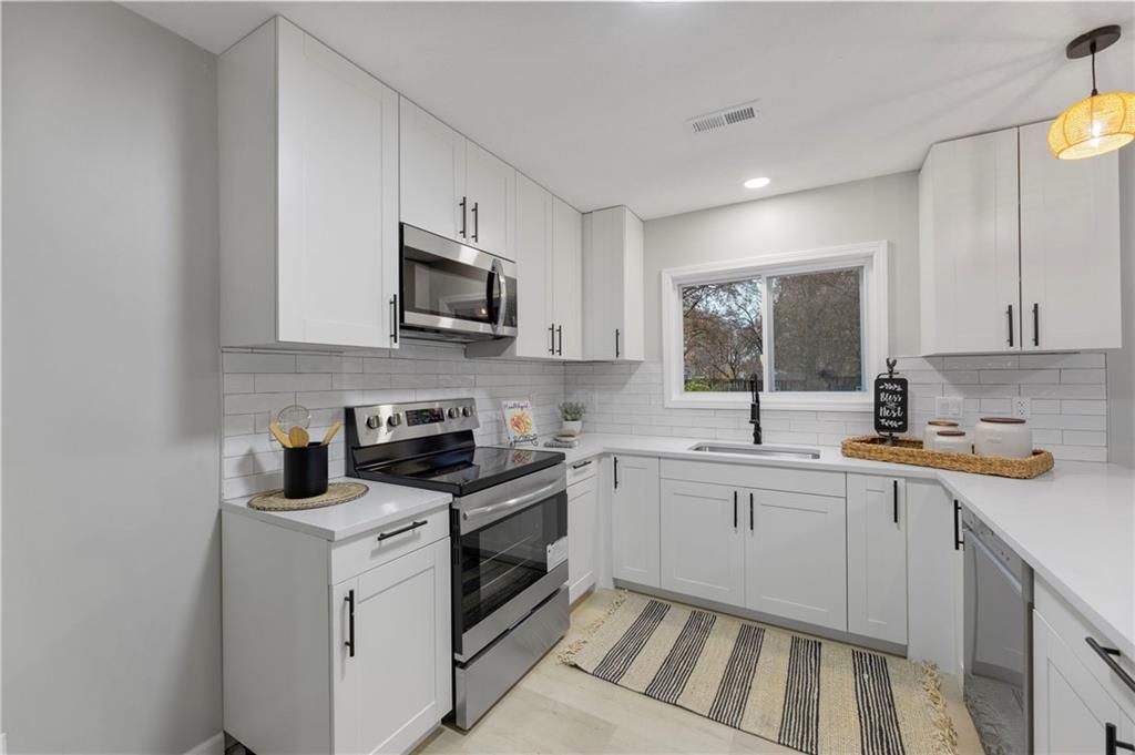 10206 W 88th Terrace — photo 15