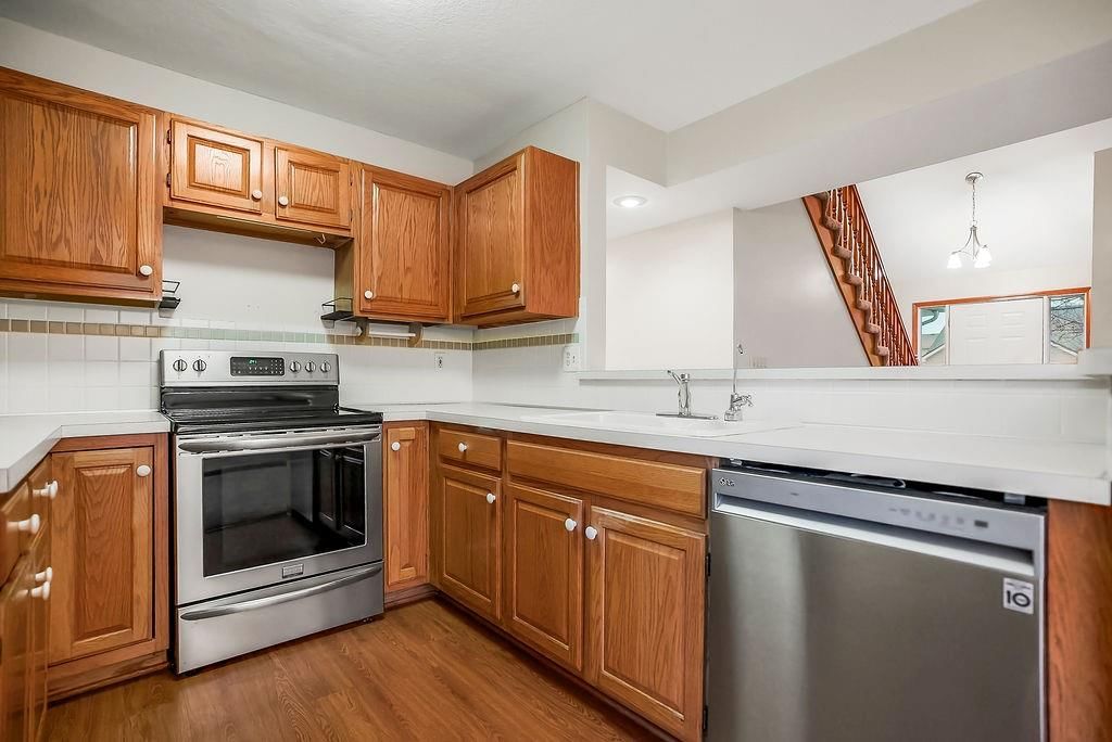 371 N Evergreen Street — photo 10