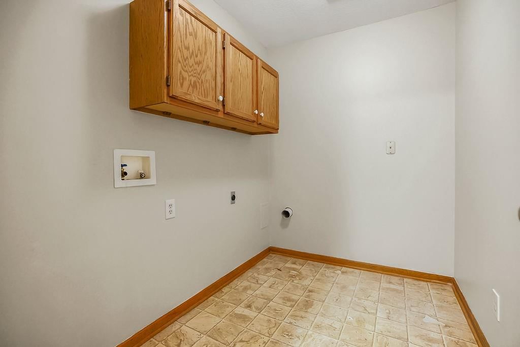 371 N Evergreen Street — photo 12