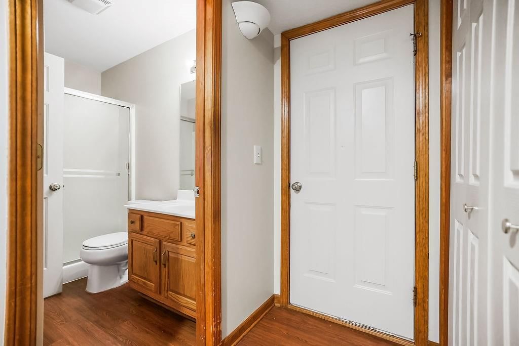 371 N Evergreen Street — photo 13