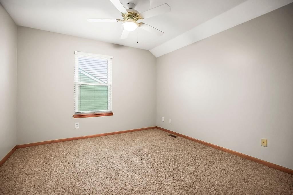 371 N Evergreen Street — photo 21