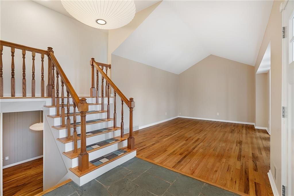 131 Seneca Lane — photo 6