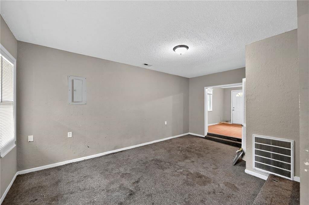 4501 N Olive Street — photo 23