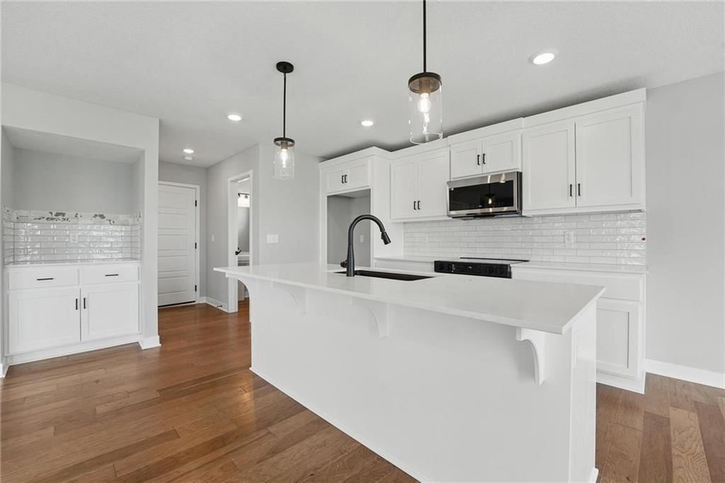 8761 SW 10th Street — photo 2