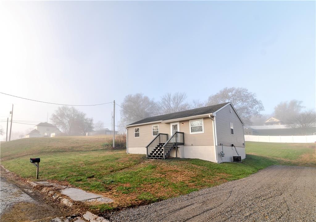 1109 Oak Street — photo 3