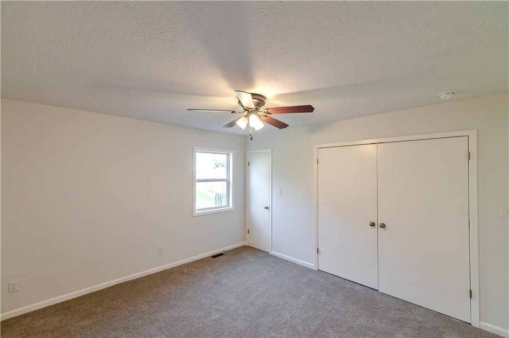 1109 Oak Street — photo 21