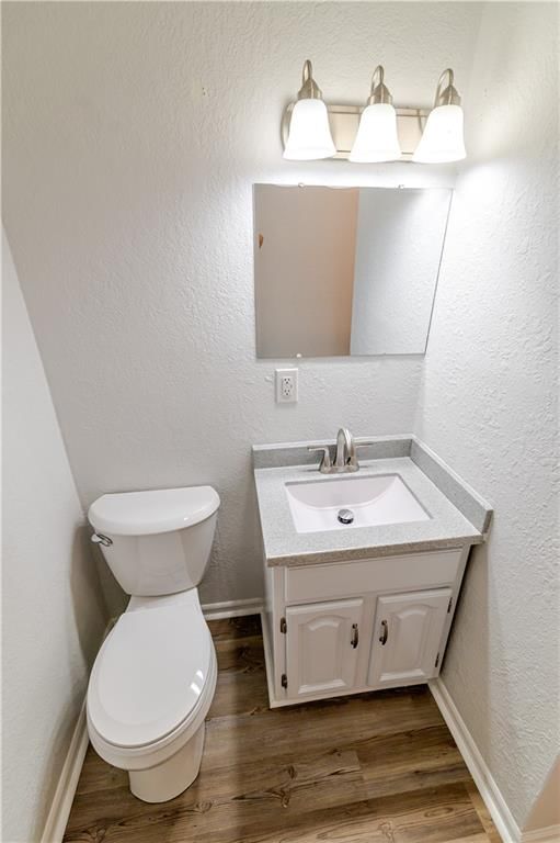 1109 Oak Street — photo 24