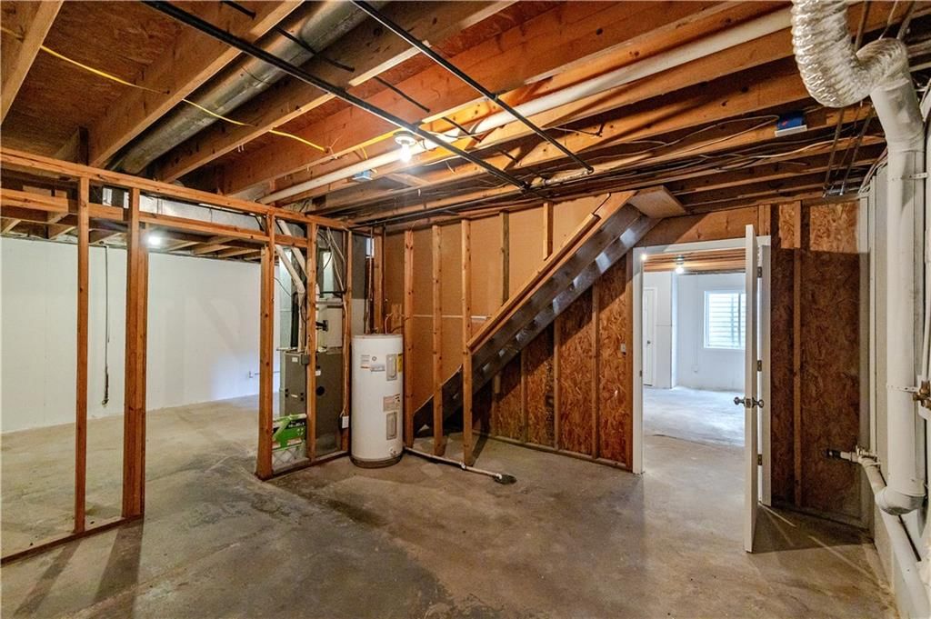1109 Oak Street — photo 43