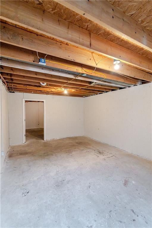 1109 Oak Street — photo 47
