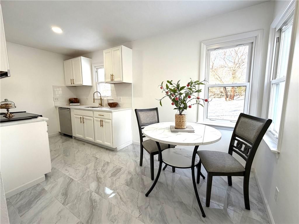 6634 Nogard Avenue — photo 9