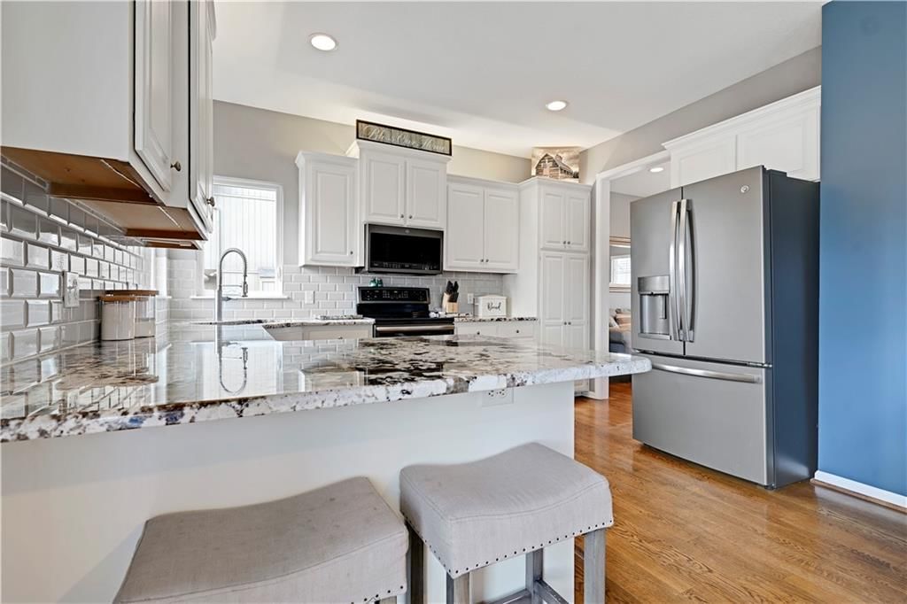 613 E Skylark Street — photo 10